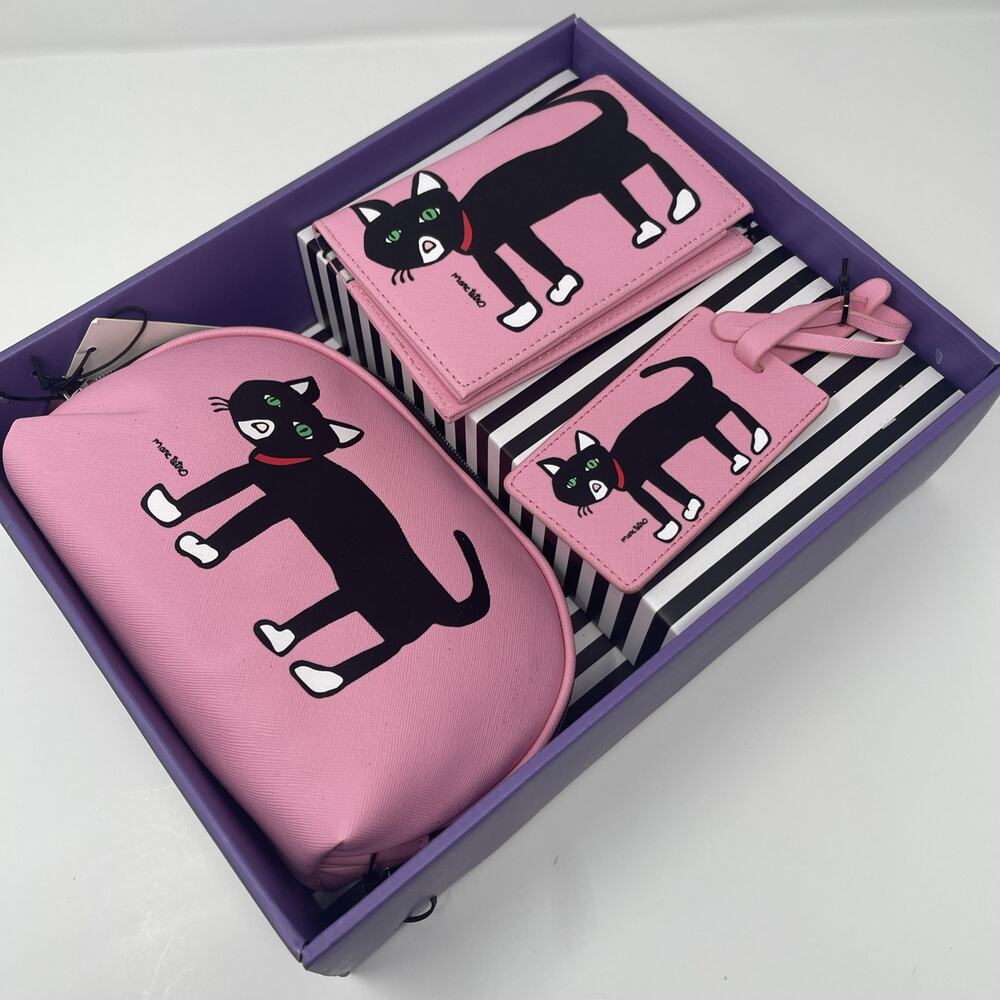 Marc Tetro Gift Set Pink Black Cat Cosmetic Bag Luggage Tag Passport Wallet